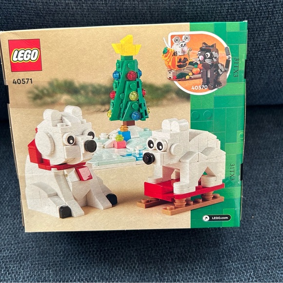 LEGO 40571 Wintertime Polar Bears holiday set NIB NEW Christmas holiday sets - Picture 2 of 7